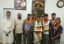 नगर सभापति अर्चना कुमारी ने राष्ट्रीय गटका खिलाड़ियों का किया सम्मान